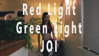 Sarah Rae makes us happy with her hot excited cap