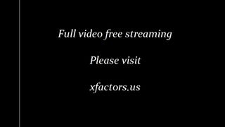 OUSweetheart Gorgeous queen jerking pussy on the street