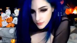 Kati3kat Busty woman posing in panties