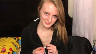 Destinationkat Incredible bitch shows off her delicious ass.