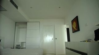 porn hd gorgeous mare seduces with big tits