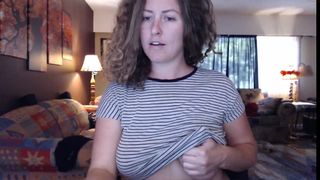 roxyrolla russian slut kneads nipples