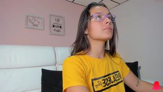 lilicarter_ famous slut fucks both holes