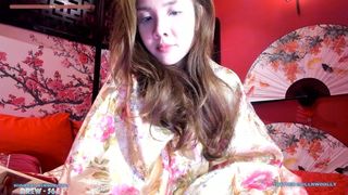 jillikins beauty in stockings gently pulls pussy