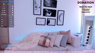 _hannamiller cute brunette with natural tits chatting in fries