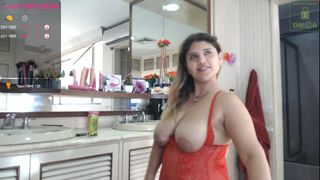 best_fantassyy Stunning brunette