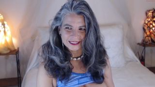 milf_ette  Fair-haired lady