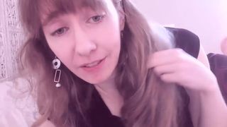 hey_gem  adorable female fingers her anus