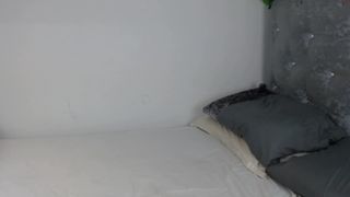 emxblackx  cute chick masturbates juicy twat