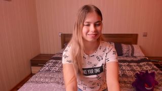 alice_cutee  titty  cam girl  jerks off in  private e