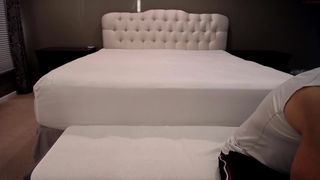 videoxxx  cute babe rides a sex toy