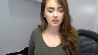 silvia_ami  cute passion masturbates shaved holes