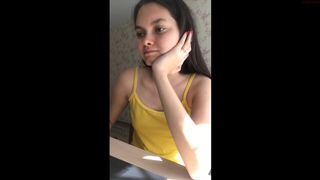 selena_shining  wonderful bitch jerking on webcam