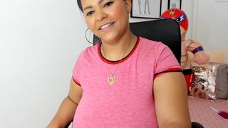 sarah_miller84  Slender confused