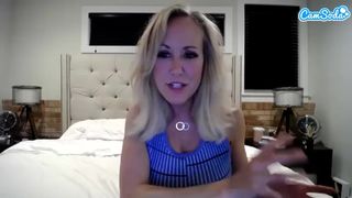 brandi_love housewalker reveals her delicious body