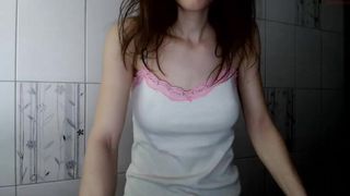 annais_ sucking dick and jerking off on camera showing her little holes