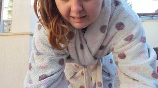 toxicanna mature hottie caresses shaved cunt