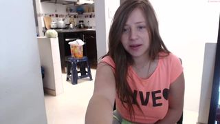 squirtkrozz seductive and hot beauty pulls vagina