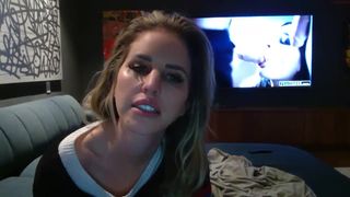 mspron luxurious slut gently pulls sisyandry