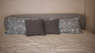 kirsten_xxxs graceful babe gently masturbates pussy