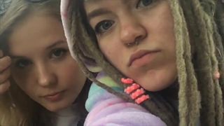 Russia2Day sexy babe hammering herself in both slits