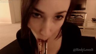 Birdylovesit busty slut jerks off and cums