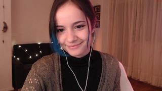 feluriann wonderful woman gently pulls pussy