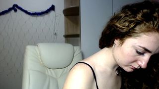 curlycutie19 sexy blonde fucks sex lips