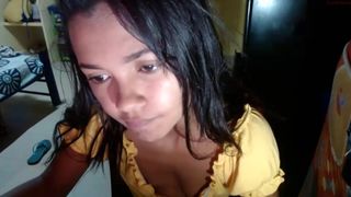 ttiffany_hot teen slut fingers her crevices