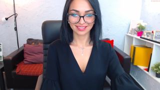 lovely_mood naughty woman sucks cock