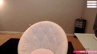 ginger_soulz blissful nipple flows from excitement