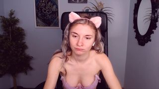 daniella_true prestigious trash breaks free in the workplace