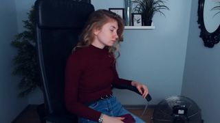 daniella_true punt sucks sex toy