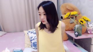 little_princess6 cute slut fucks vaginal opening