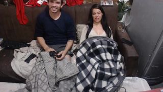 baby050 petite babe gently masturbates cunt