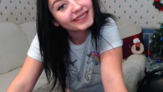 velvetspikes naughty bitch masturbates pussy sex toy