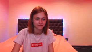 shysunflower submissive chick makes suction