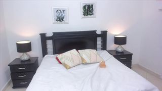 manu_prince young slut masturbating with sex toy