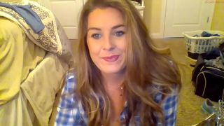 ky_lynn jerks off and gets an incredible orgasm