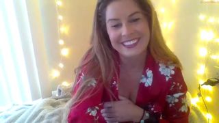 ky_lynn seductive blonde fucks sex toys