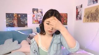 korean_charm big wet cunt close up