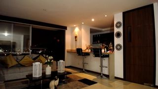 courtneyhonney Hot brunette