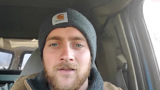 wrestlerpr sweet chick masturbates with sex toys