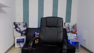 laurenn_connor the stubborn slut fucks herself with a phallus