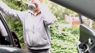 bondgirl013 juicy mom shakes her ass