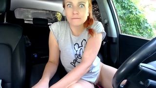 bondgirl013 petite slut masturbates with her fingers