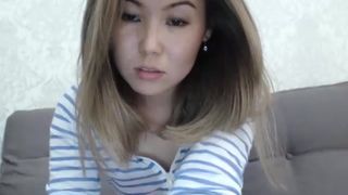 raynivalentein babe cums off toys