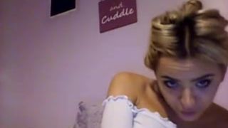 angel5500 Pretty brunette