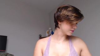 alicen0 Breast puff