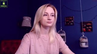 alessava sensual masturbation